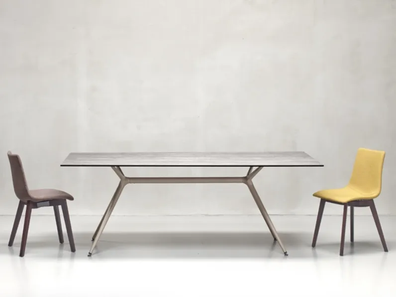 Tavolo Metropolis XL di Scab Design