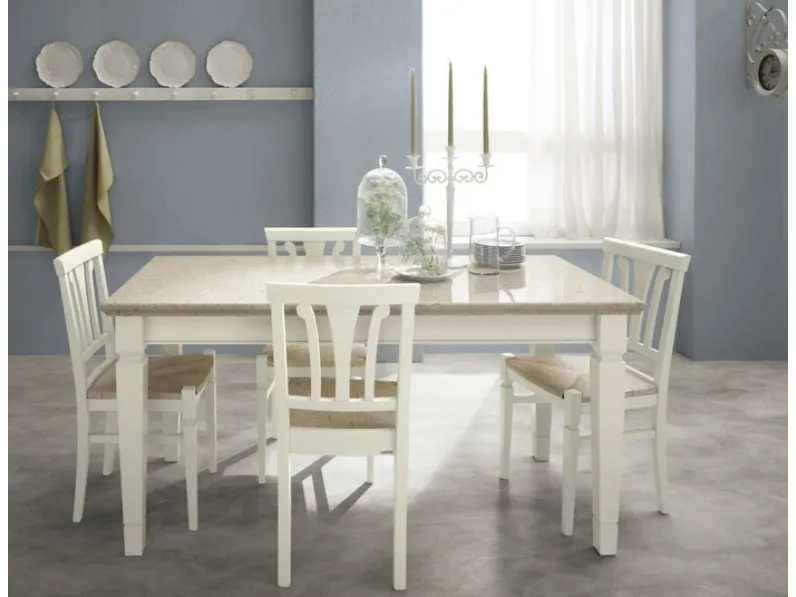 Tavolo da cucina Corinne con piano in marmo di Scavolini