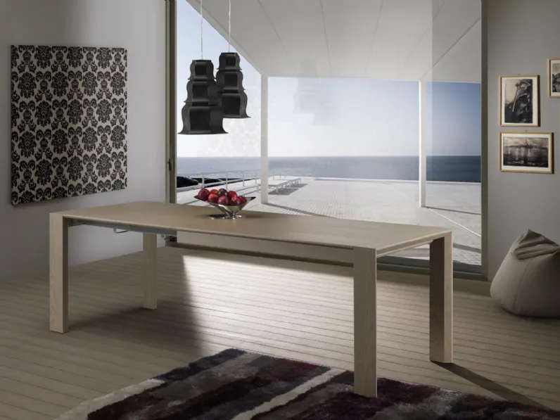 Tavolo allungabile Shanghai in legno di Pizzolato