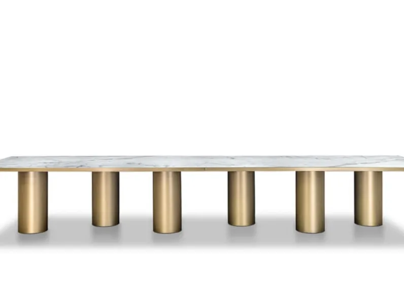 Tavolo Signore degli Anelli 72 Steel con top in vetro marmo Reflex e base finitura ottone di Reflex