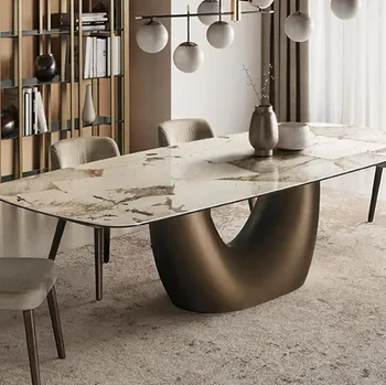 Tavolo in ceramica Taurus di Tafaruci