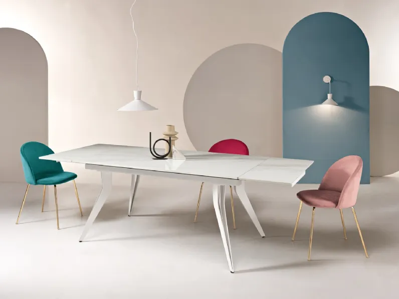 Tavolo allungabile Thor in pietra sinterizzata effetto marmo di Ikone Casa