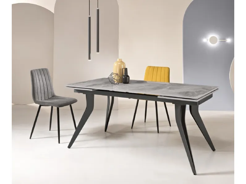 Tavolo allungabile Thor in pietra sinterizzata effetto marmo di Ikone Casa