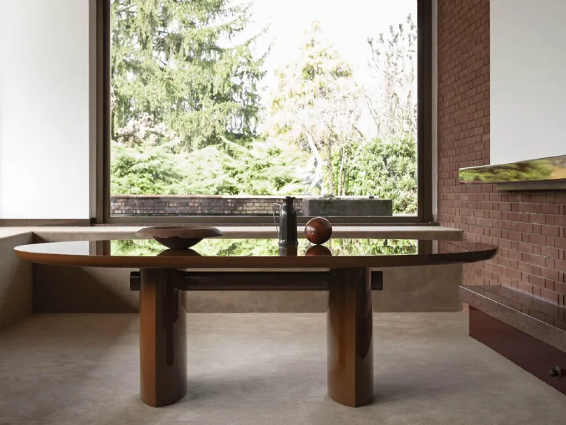 Tavolo Torii Love in laccato lucido di Tacchini