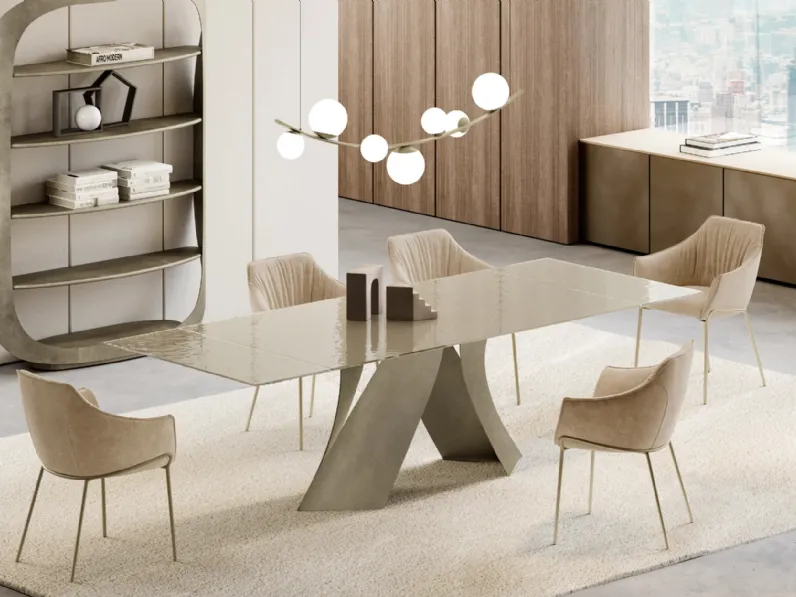 Tavolo allungabile Twist con top in cristallo di Eforma