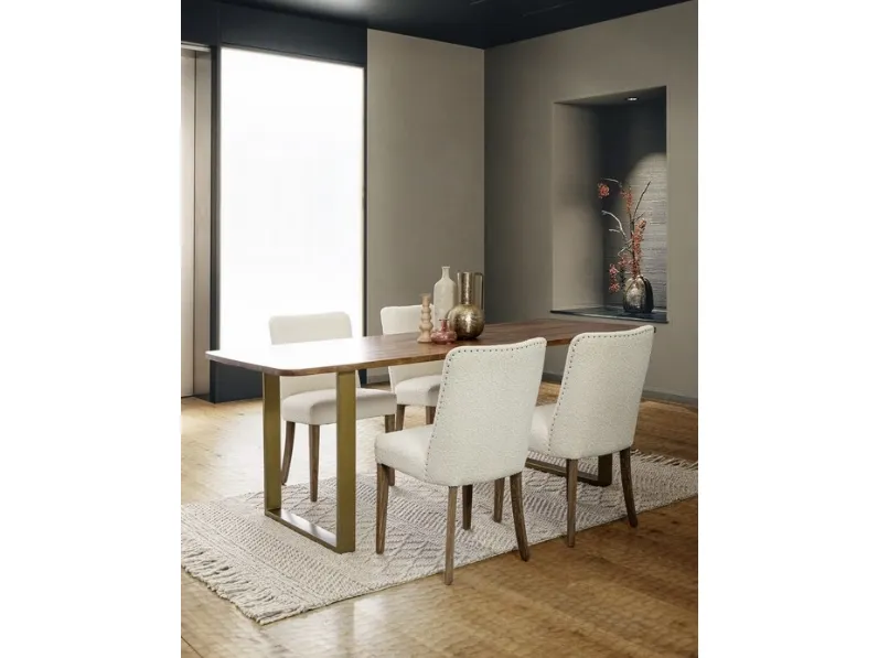 Tavolo in legno Vital di Bizzotto