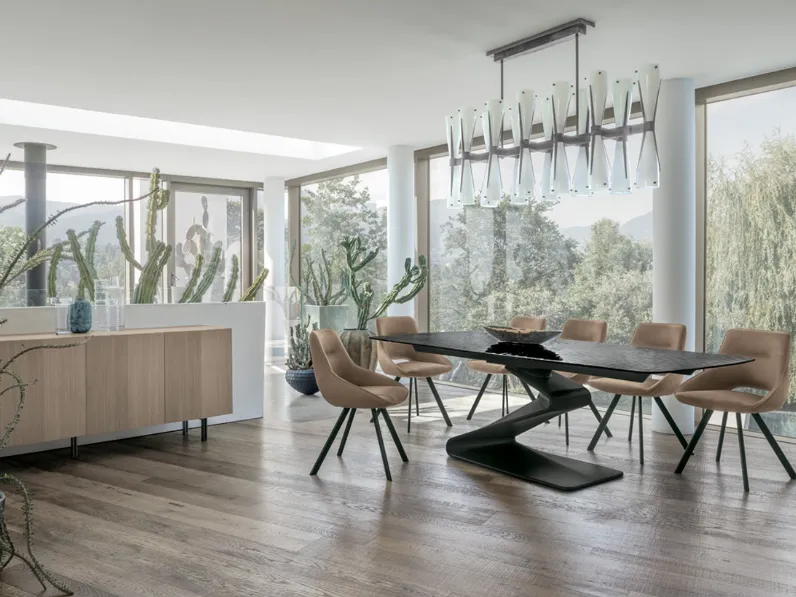 Tavolo Zed con piano in vetro di Target Point