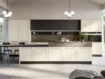 La cucina classica Asolo di Arredo3 unisce eleganza e funzionalità.