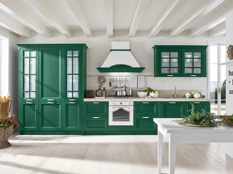 Cucina Classica lineare Country 01 in legno laccato a poro aperto finitura Verde Bosco di GM Cucine