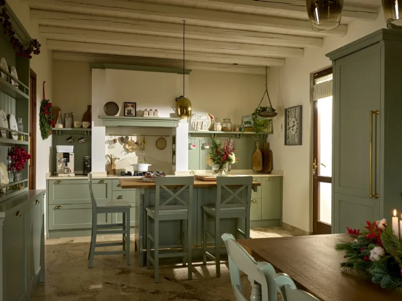 Cucina Classica Kreola con isola di Marchi