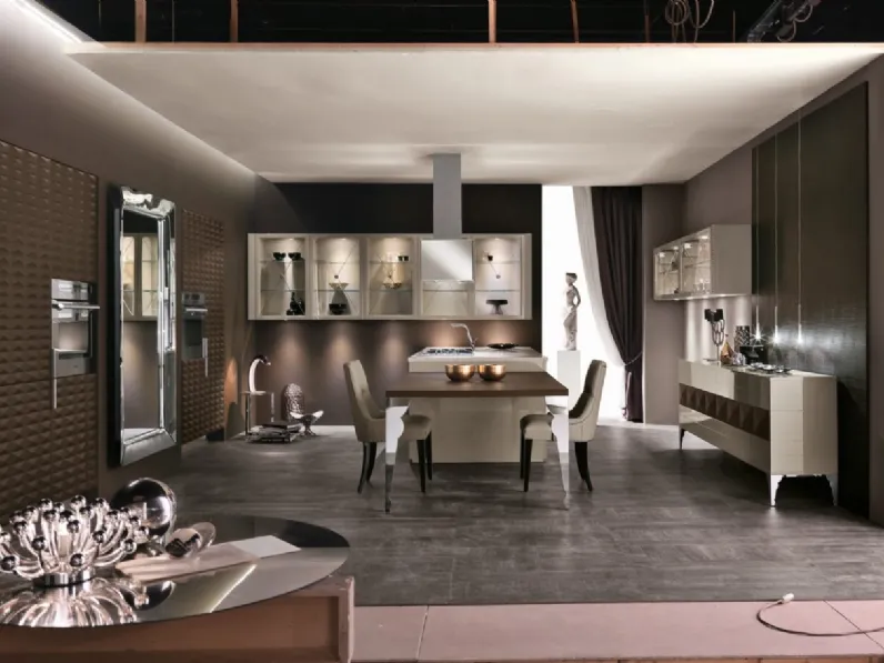 Cucina Classica Luxury Glam laccata lucida con penisola di Aster Cucine