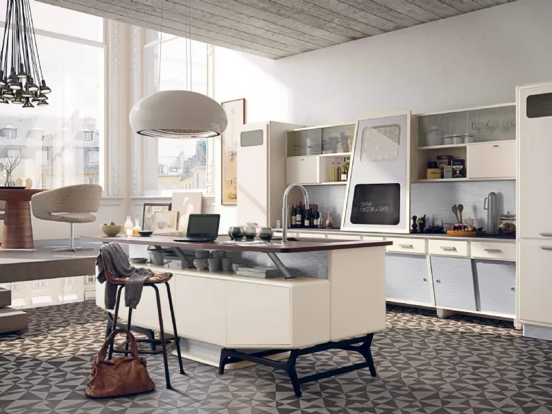 Cucina Classica con isola Saint Louis in legno laccato di Marchi