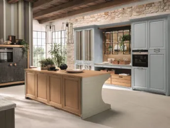 La Cucina Classica Portrait con isola di Aster Cucine esprime eleganza e funzionalità.