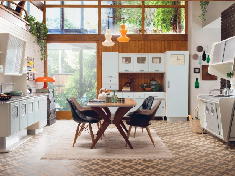 Cucina Classica angolare Saint Louis in legno laccato di Marchi