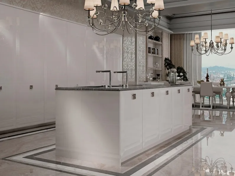 Cucina Classica con isola Sirmione 03 in laccato lucido di Scic