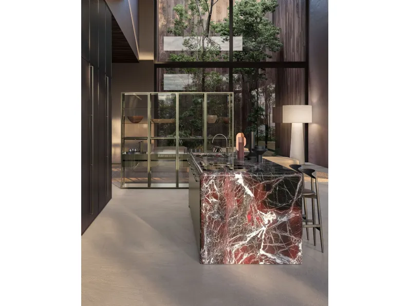 Cucina Design Antis Project 1 in laccato metallizzato Bronzo e marmo Rosso Lepanto lucido di Euromobil