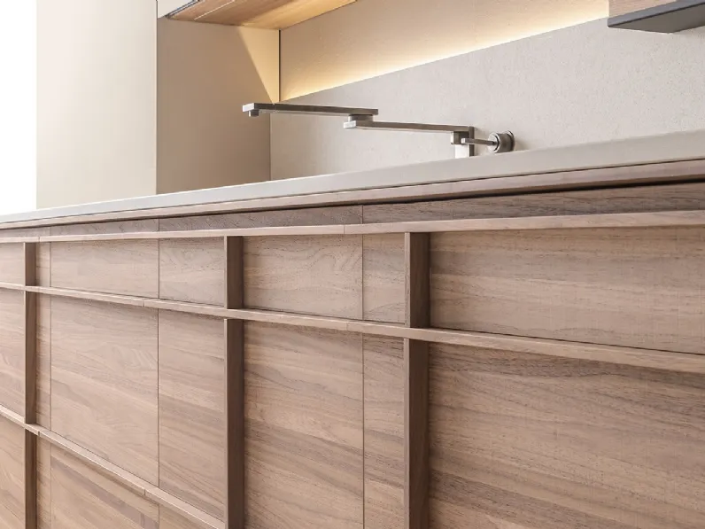 Cucina Design Archigraphica in Noce e MDi di Valcucine