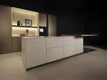 Cucina Design con isola Arena, Giza e Altea di Maistri.
