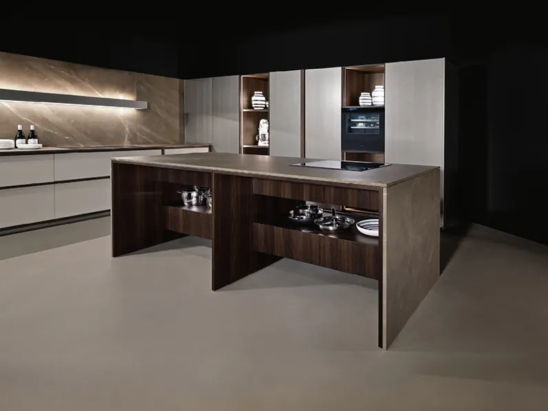 Cucina Design con isola Arena Mass + K table di Maistri