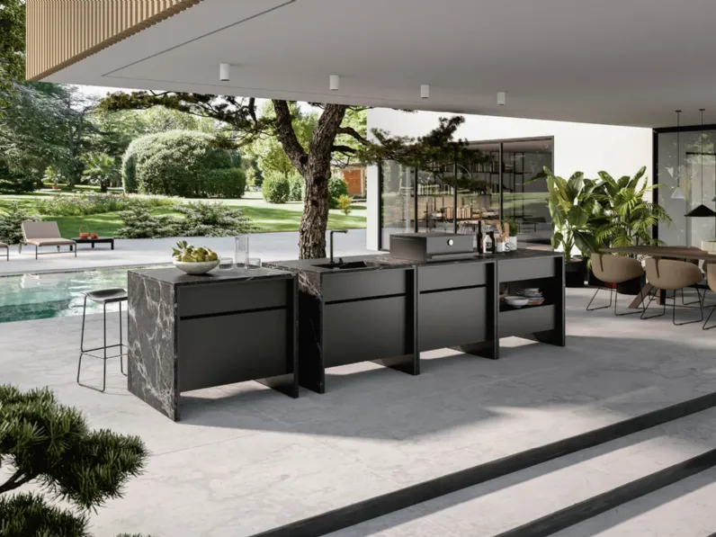 Cucina Design outdoor ad anta intera B table di Maistri