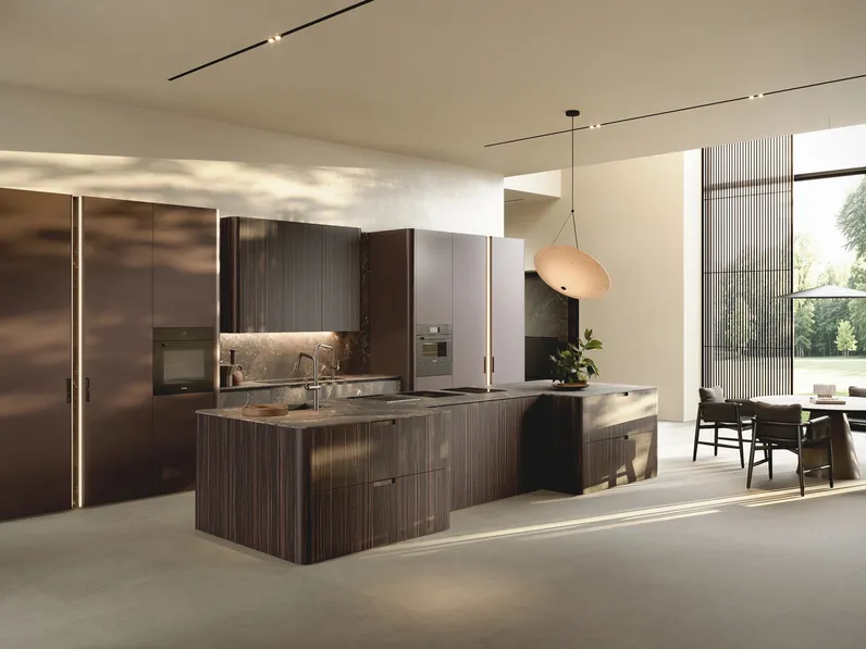 Cucina Design con isola Bluna Metal 5|0 di Binova