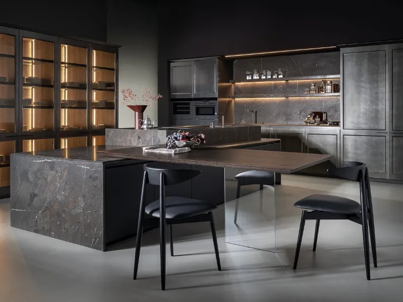 Cucina Design con isola Filò Project 1 in laccato Fusion Ossidato di Euromobil