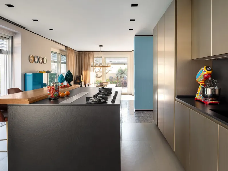 Cucina Design con isola G180 di TM Italia