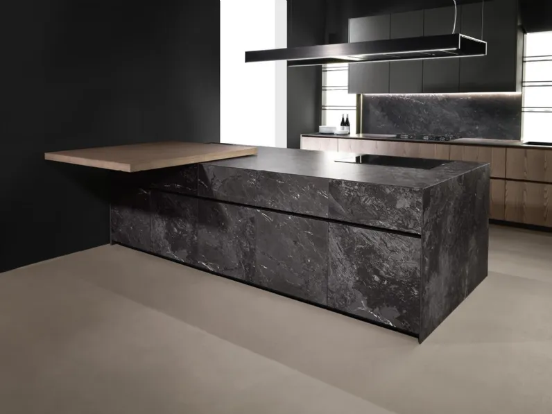 Cucina Design con penisola Giza + Arena Line di Maistri