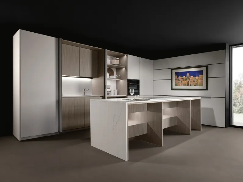 Cucina Design con isola KTable in legno di frassino e bianco fenix di Maistri