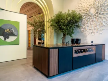 Labirinto in acciaio ardesia