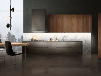 La cucina Design Linea Pure di Composit si distingue per la sua penisola elegante e funzionale.