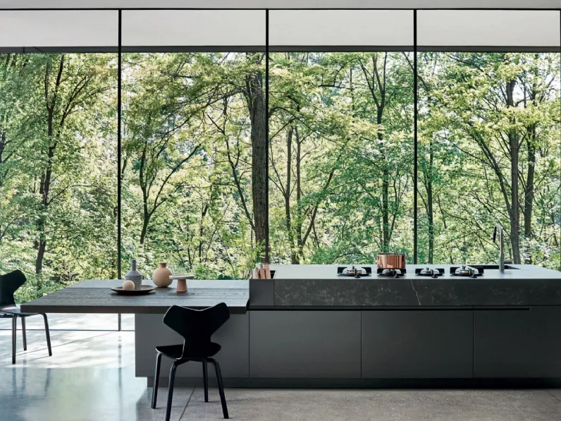 Cucina Design Maxima 2|2 Peaceful Wilderness  in laccato Titanio con top in Dekton di Cesar