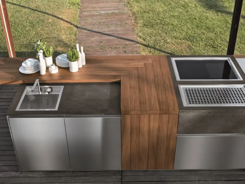 Cucina Design a isola Outdoor di Aster Cucine