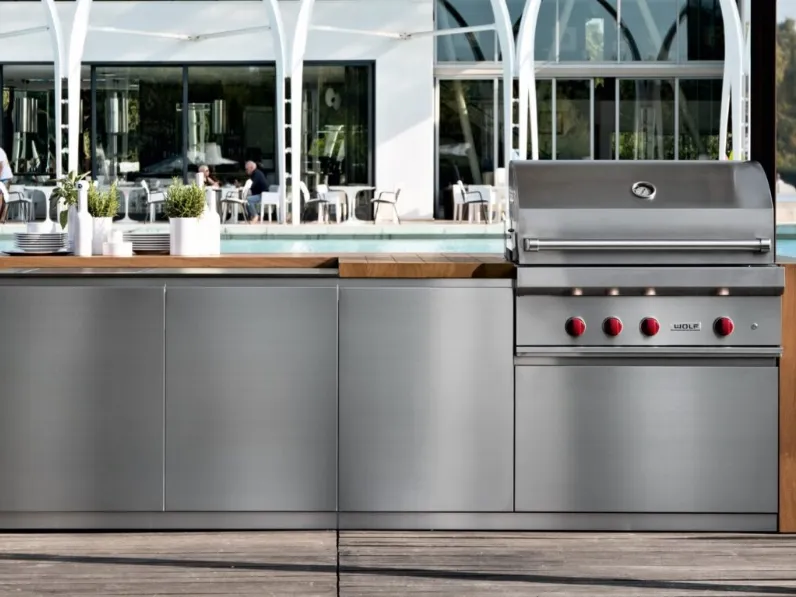 Cucina Design a isola Outdoor di Aster Cucine