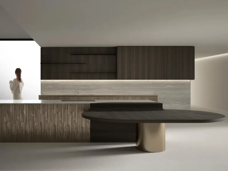 Cucina Design con isola Progetto Cucina #01 in legno e metallo liquido bronzo di Laura Meroni
