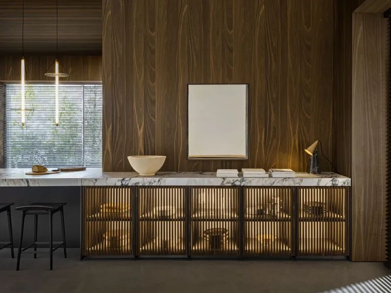 Cucina Design con penisola Ratio in Rovere Thermo e Vetro di Molteni & C