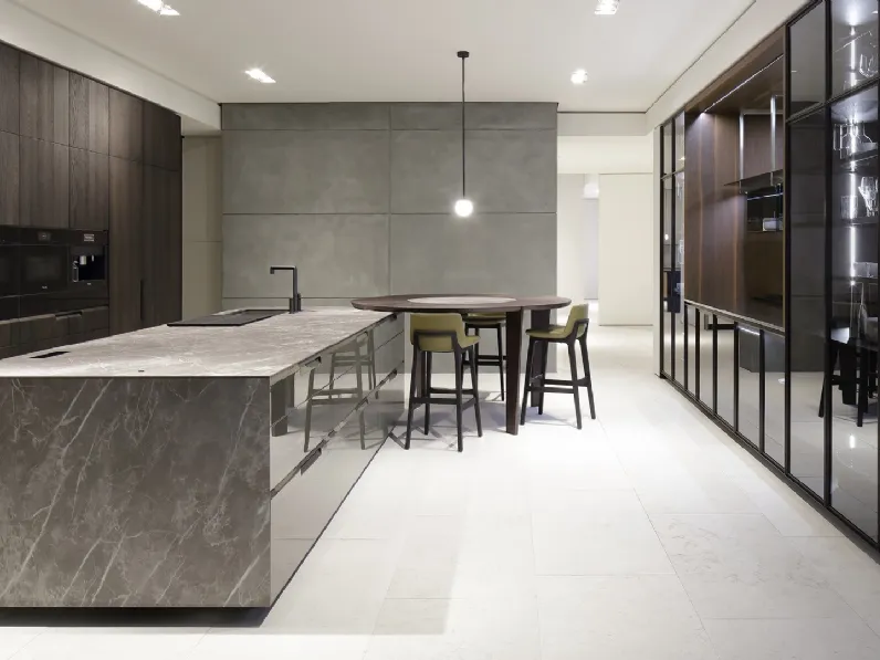 Cucina Design con isola Shape 04 di Poliform