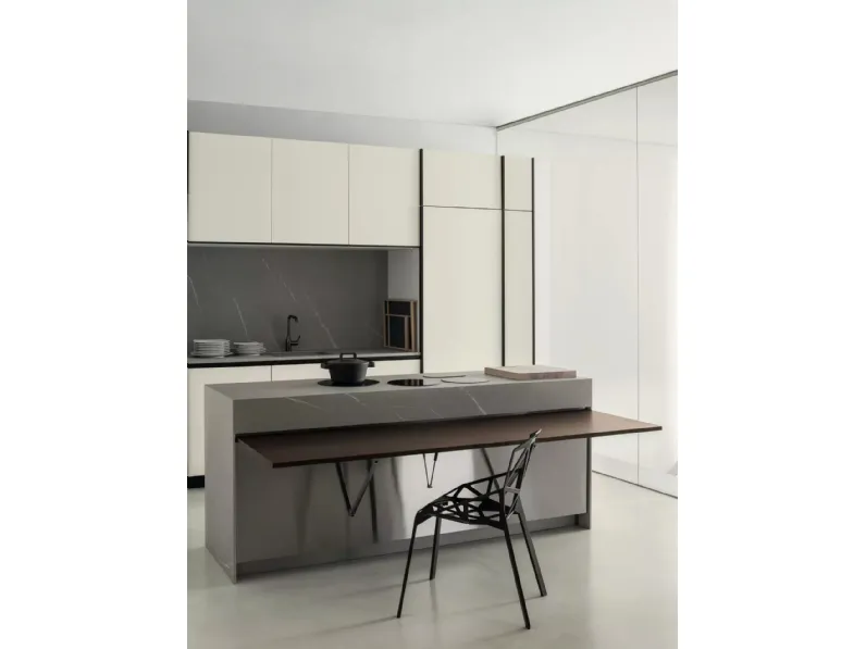 Cucina Design Skin con Wing Table di Elmar