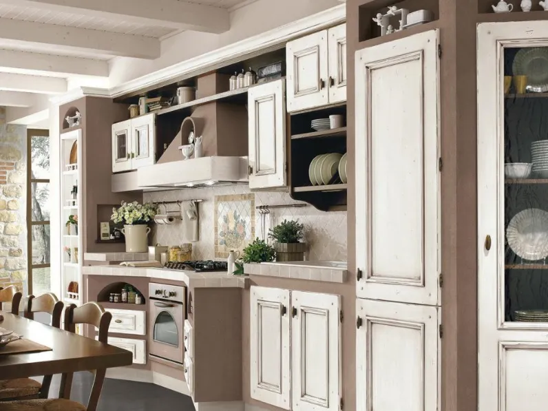 Cucina lineare in muratura Beatrice laccato Bianco di Lube