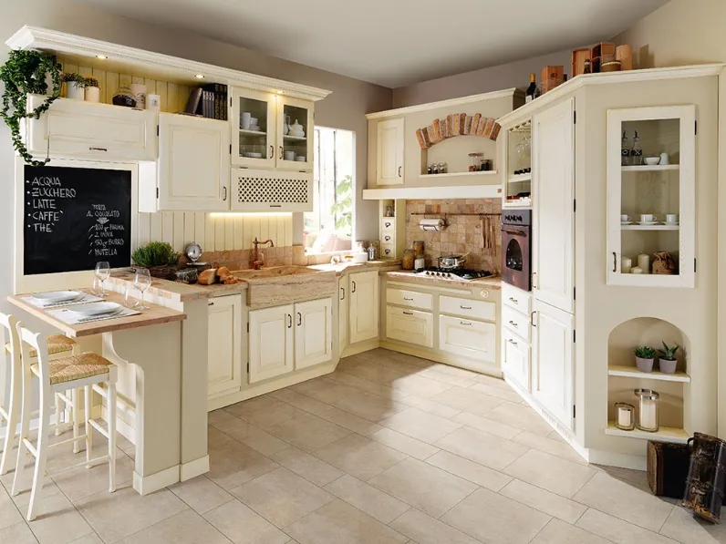 Cucina in Muratura con penisola Il Casale in legno laccato Bianco Antico di GR Mobili