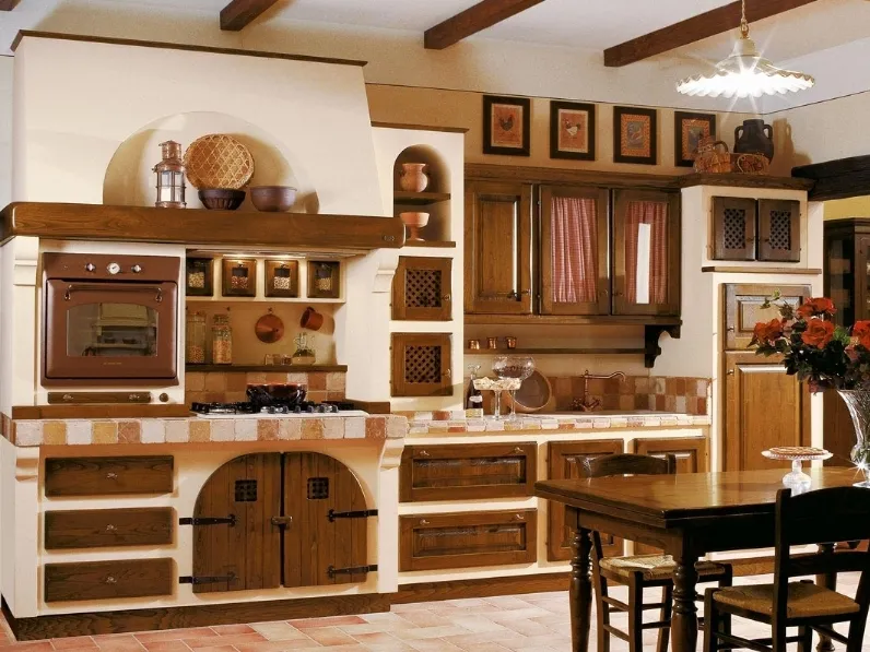 Cucina in Muratura Mastro Giuseppe in legno finitura Castagno di Le Cucine dei Mastri