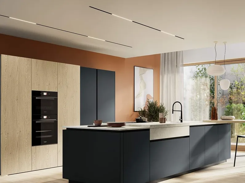 Cucina Moderna con isola Altea Composizione 03 in vetro nero opaco di Prima Cucine