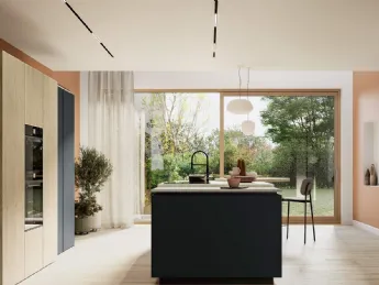 Cucina moderna con isola Altea Composizione 03 di Prima Cucine.