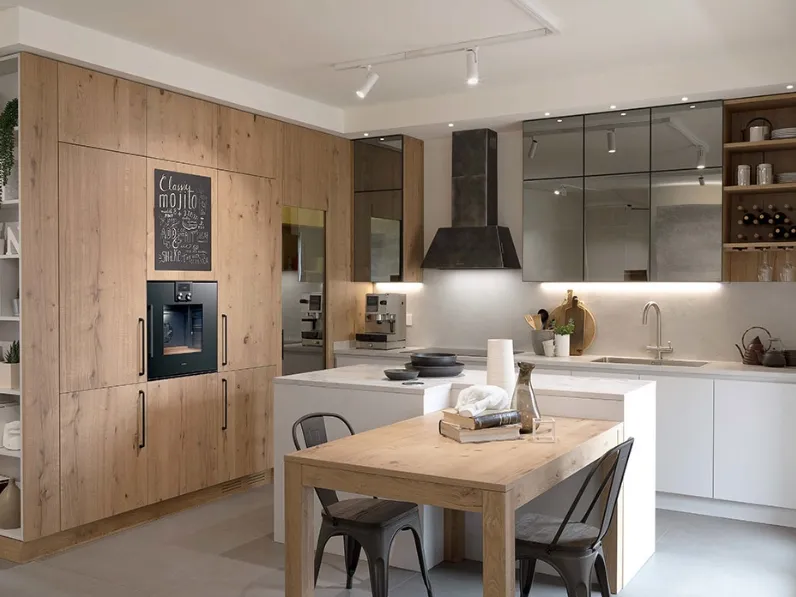 Cucina Moderna con isola Eva di GR Mobili