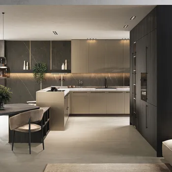 Cucina Moderna con penisola Flat Cosmic in laccato metallico e rovere nero di GF Interiors