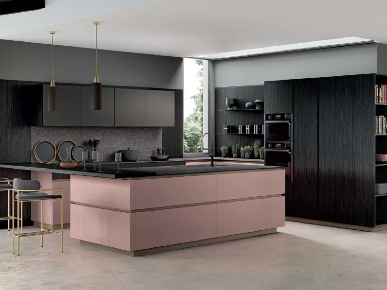 Cucina Moderna con penisola Ventidue & XL 06 di GM Cucine