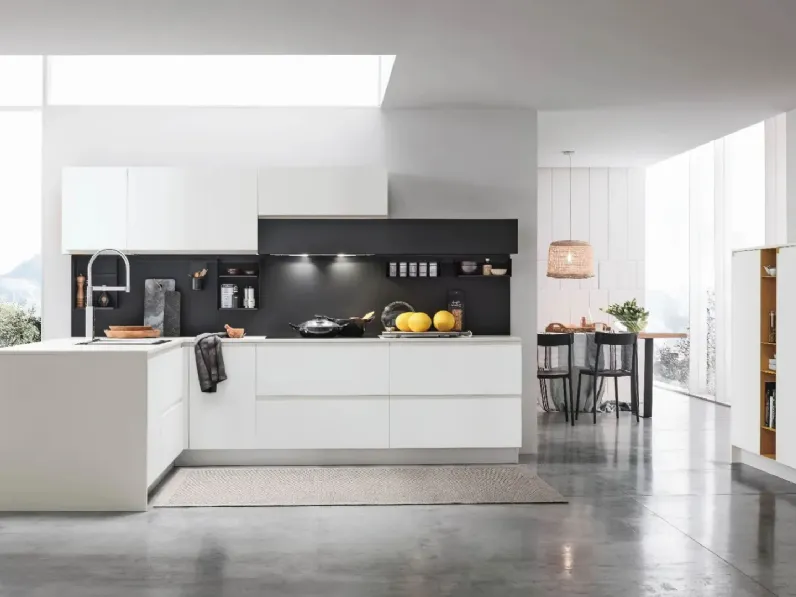 Cucina Moderna con penisola Karma 04 di Stosa