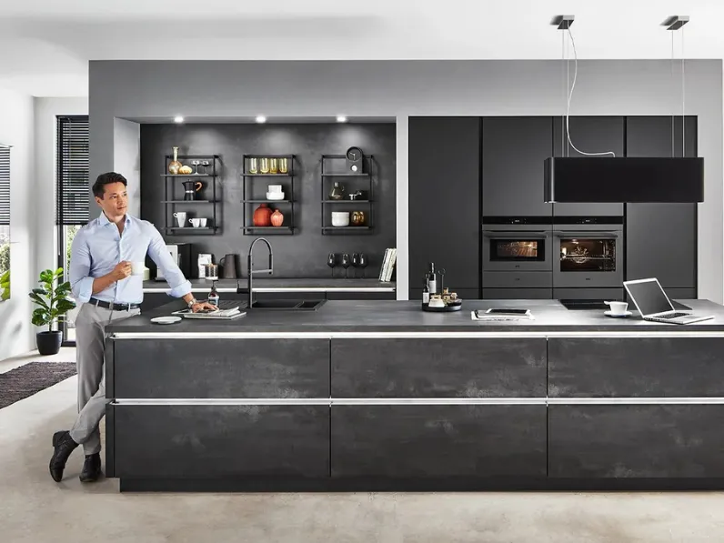 Cucina Moderna con isola Laser 463 di Nobilia