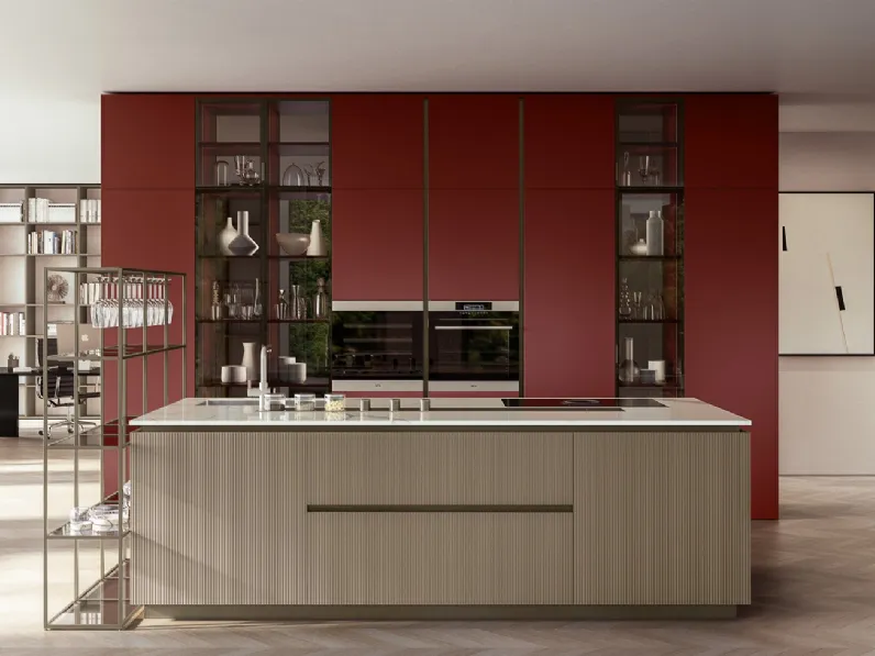 Cucina Moderna in laccato con isola in vetro Lounge 04 di Veneta Cucine