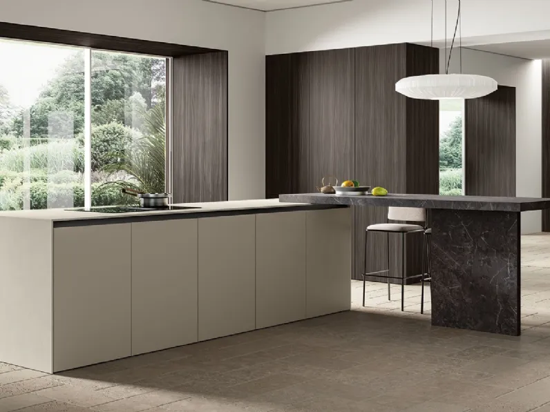 Cucina Moderna con isola Lungomare Plus 08 in laccato e legno di Colombini Casa Artec